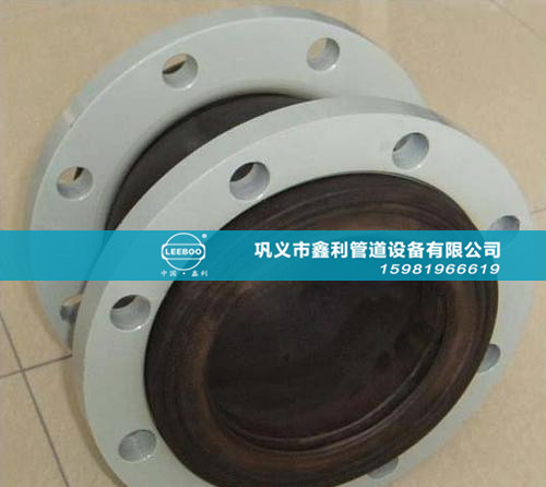 環(huán)境保護(hù)橡膠接頭起的作用是？